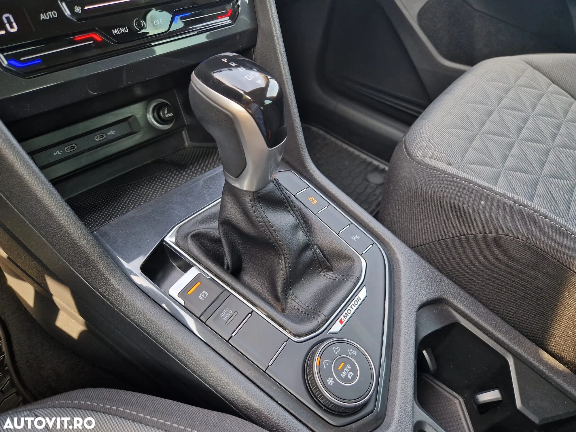 Volkswagen Tiguan 2.0 TDI SCR DSG 4Motion Life - 19