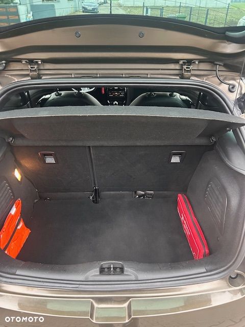 Citroën DS3 VTi 120 SoChic - 18