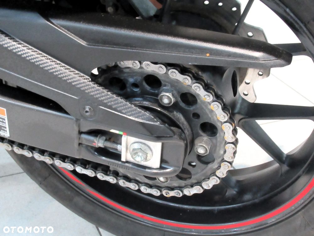 Honda CBR - 19