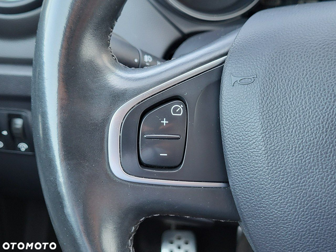 Renault Captur - 24