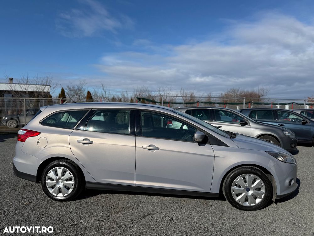 Ford Focus 1.6 TDCI DPF Trend - 4