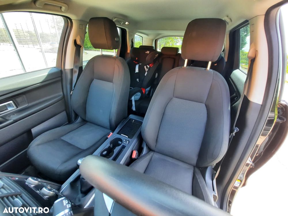 Land Rover Discovery Sport - 16
