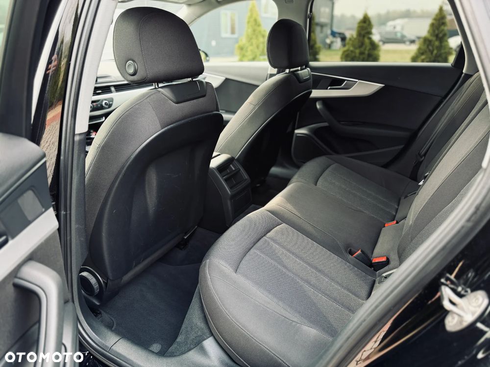 Audi A4 Avant 2.0 TDI S tronic - 16