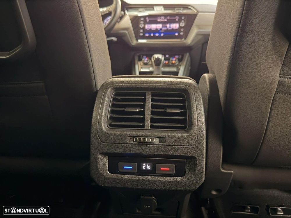 VW Touran 1.5 TSI Confortline - 21