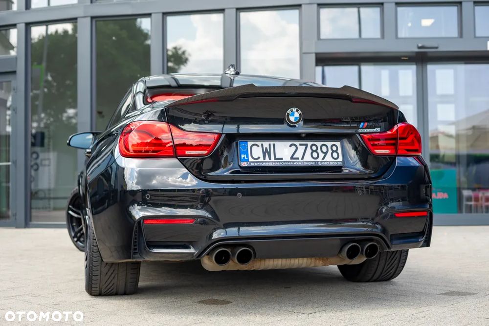 BMW M4 DKG - 22