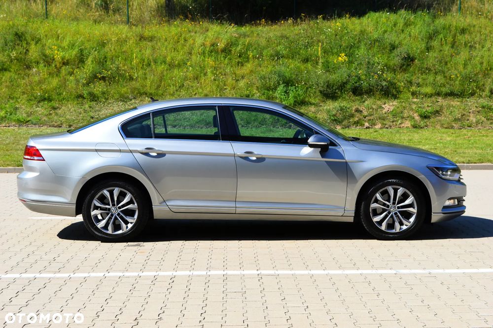 Volkswagen Passat 1.8 TSI BMT Comfortline DSG - 28