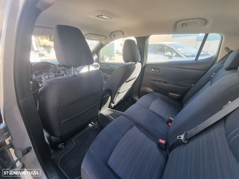 Nissan Leaf Acenta - 9