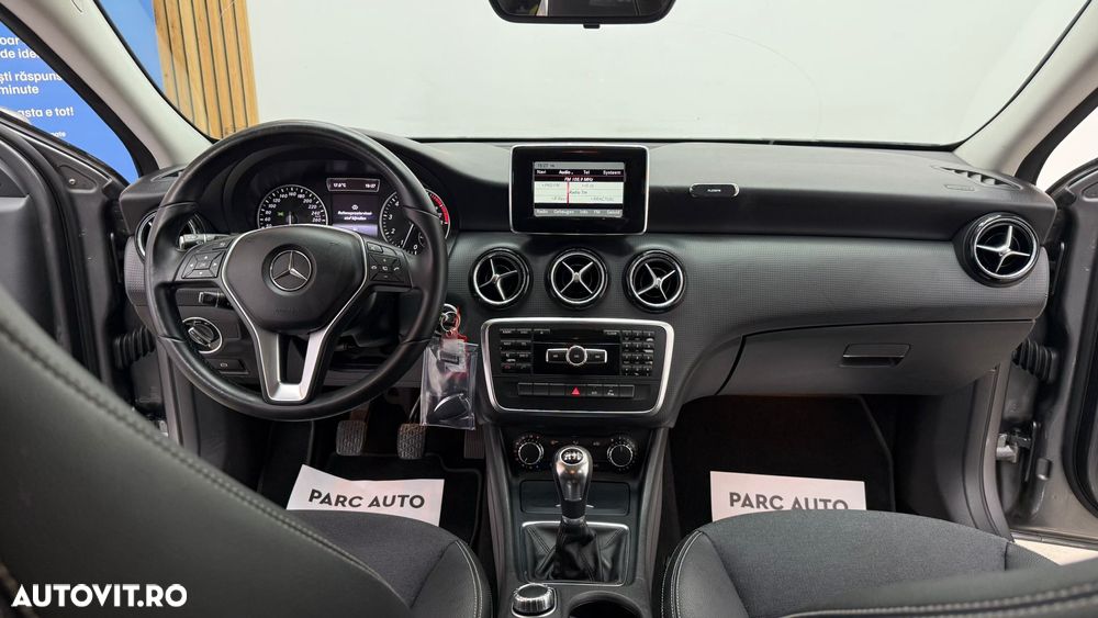 Mercedes-Benz EQA - 7