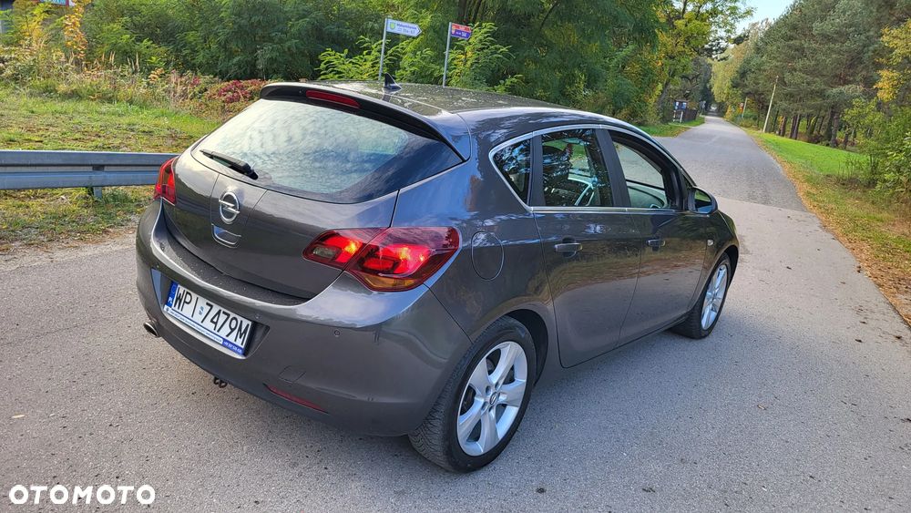 Opel Astra 1.4 Turbo Sport - 13