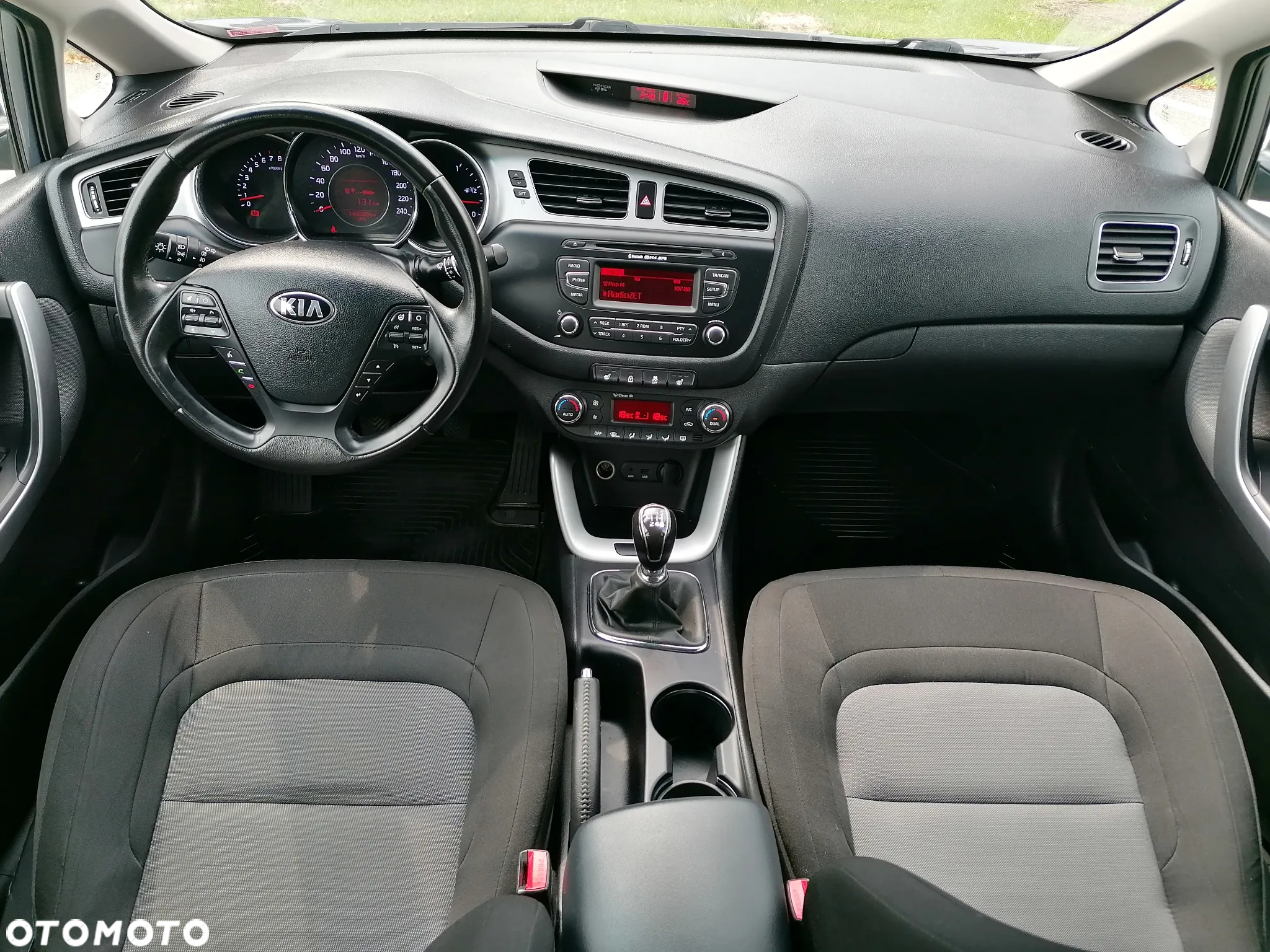 Kia Ceed 1.4 CVVT Dream Team Edition - 9