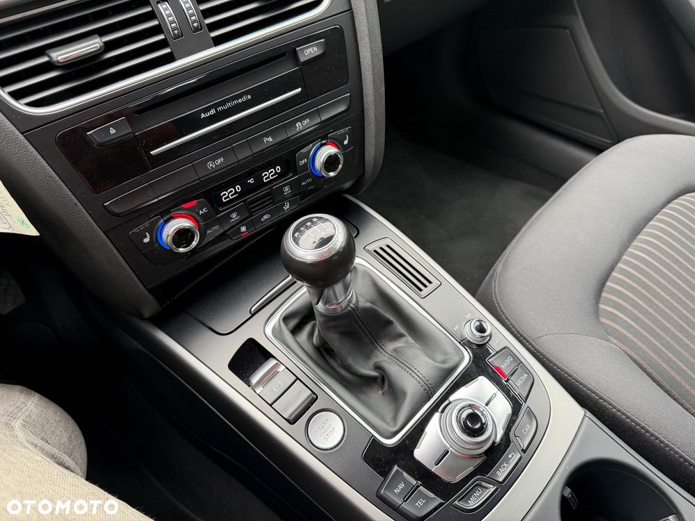 Audi A4 Avant 1.8 TFSI quattro Attraction - 39