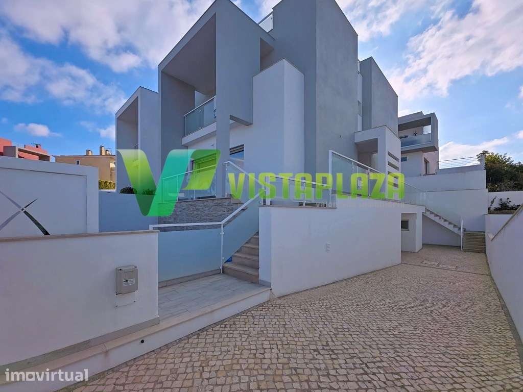 Moradia M3 Geminada com Piscina e garagem, Ferragudo - Algarve - Grande imagem: 3/49