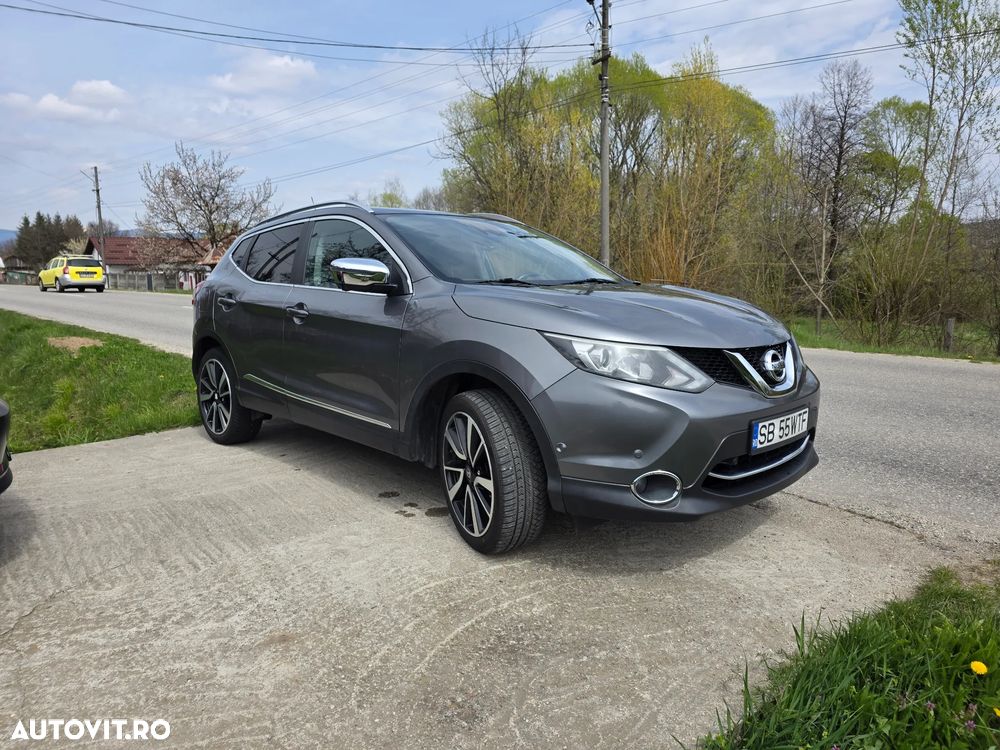 Nissan Qashqai 1.6 DCI Start/Stop Tekna - 1