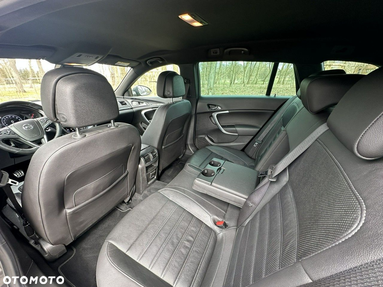 Opel Insignia - 23