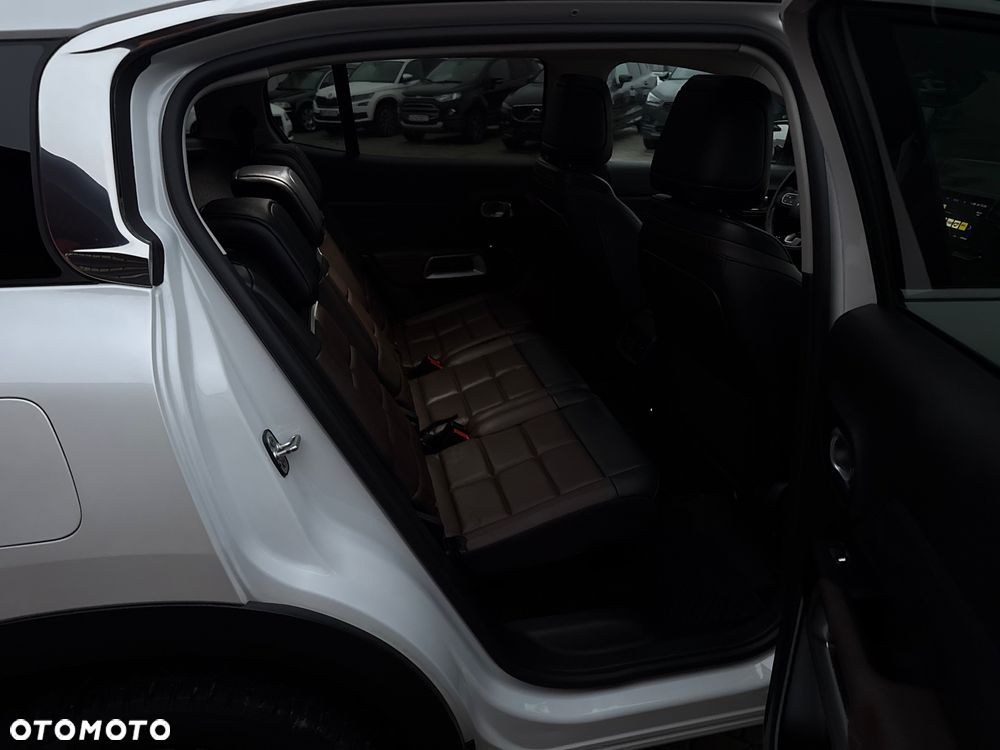 Citroën C5 Aircross 1.6 PureTech Shine EAT8 - 36