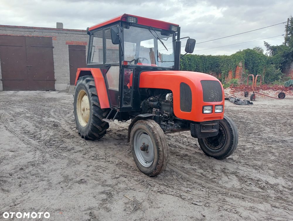 Ursus C-4011 - 8