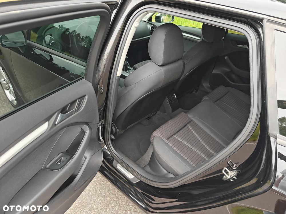 Audi A3 Sportback 2.0 TDI (clean diesel) Ambition - 26