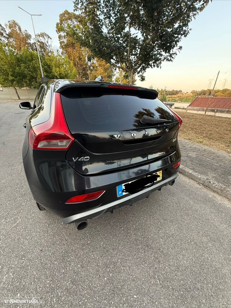 Volvo V40 D4 RDesign - 32