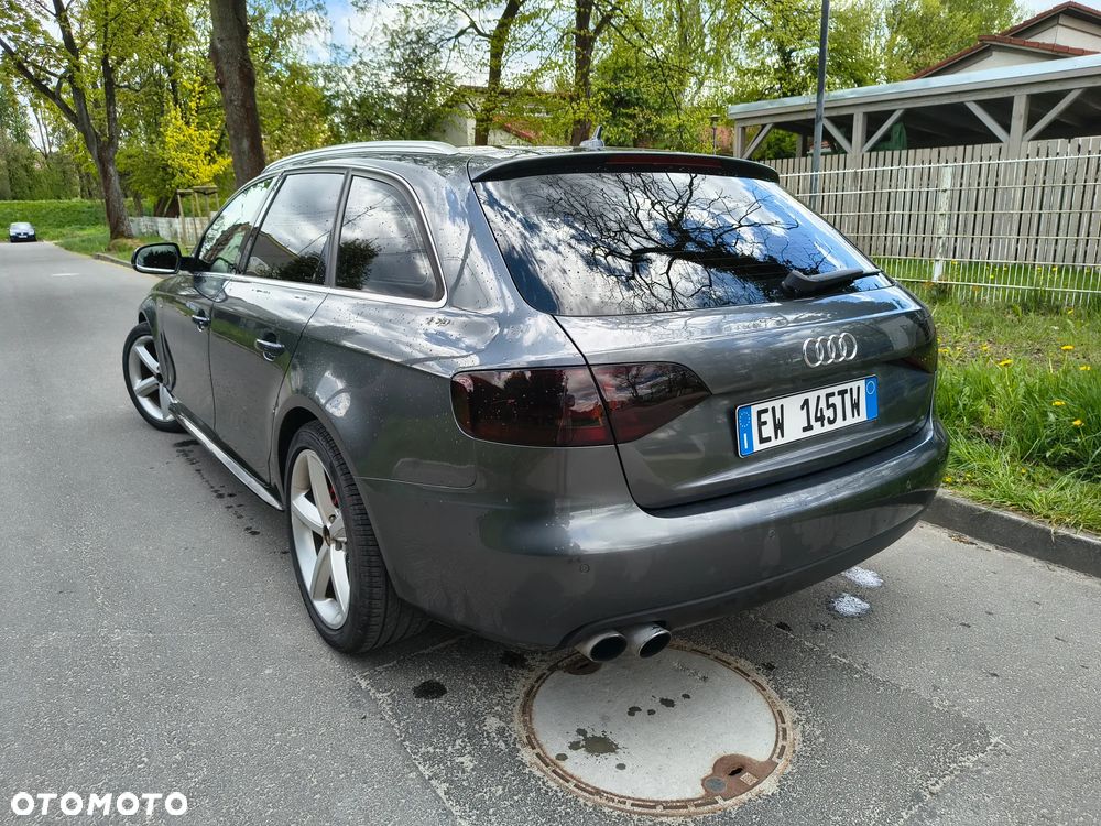 Audi A4 Avant 2.0 TDI DPF multitronic S line Sportpaket - 6