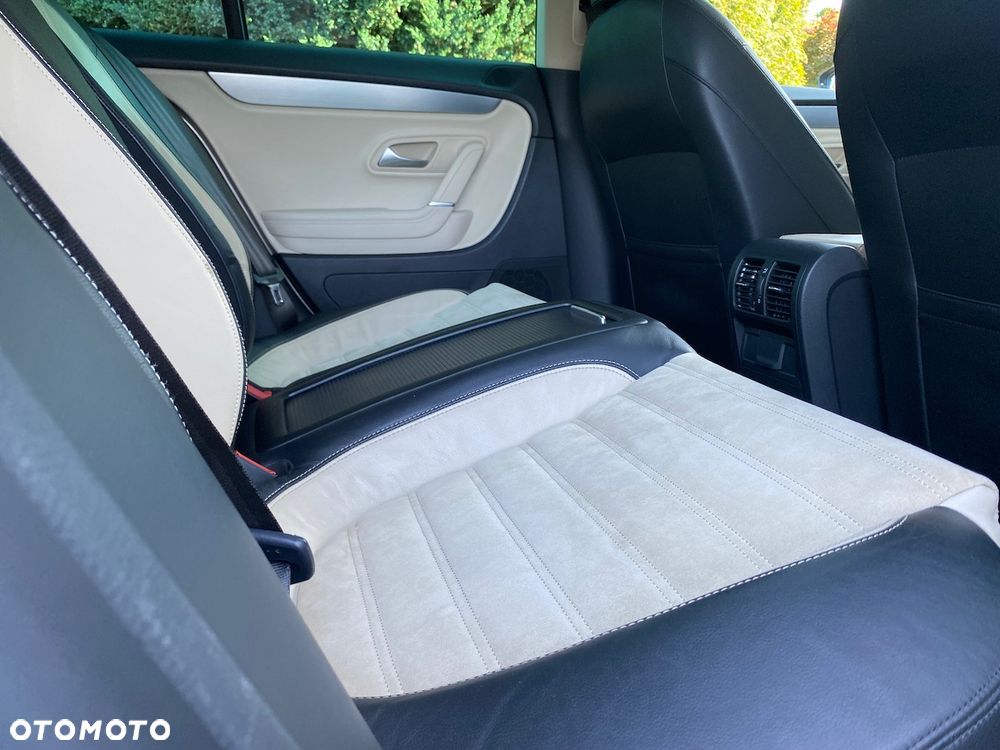 Volkswagen Passat CC 2.0 TDI DSG - 13