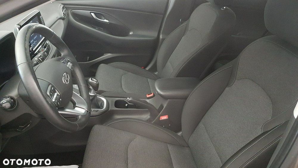 Hyundai i30 - 16