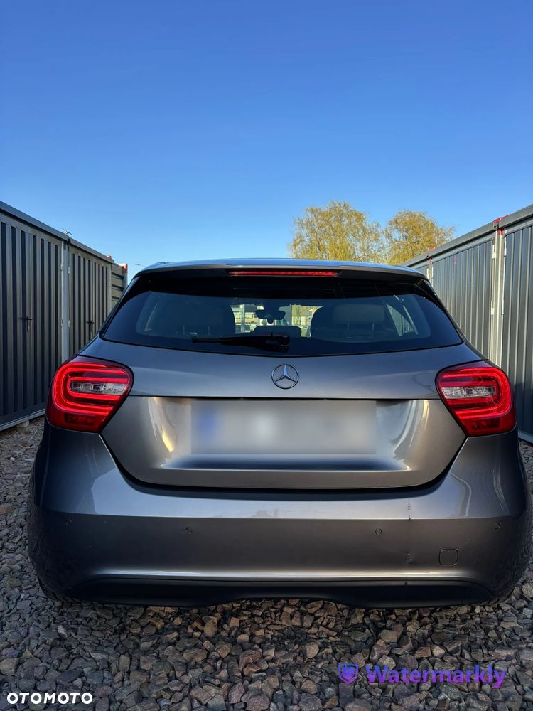 Mercedes-Benz Klasa A 180 (BlueEFFICIENCY) - 6