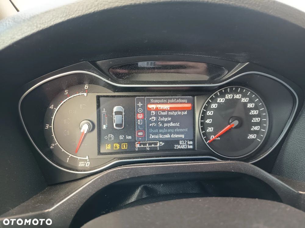 Ford S-Max 2.0 TDCi DPF Business Edition - 25