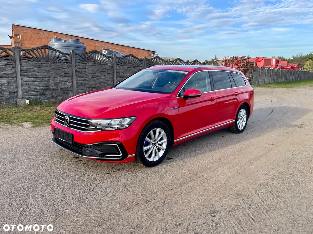 Volkswagen Passat 1.4 TSI DSG GTE - 1