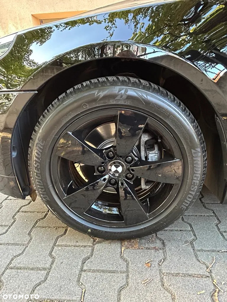 BMW Seria 5 525d Touring - 15