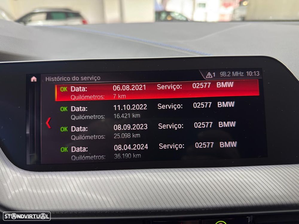 BMW 116 d Pack Desportivo M Auto - 43