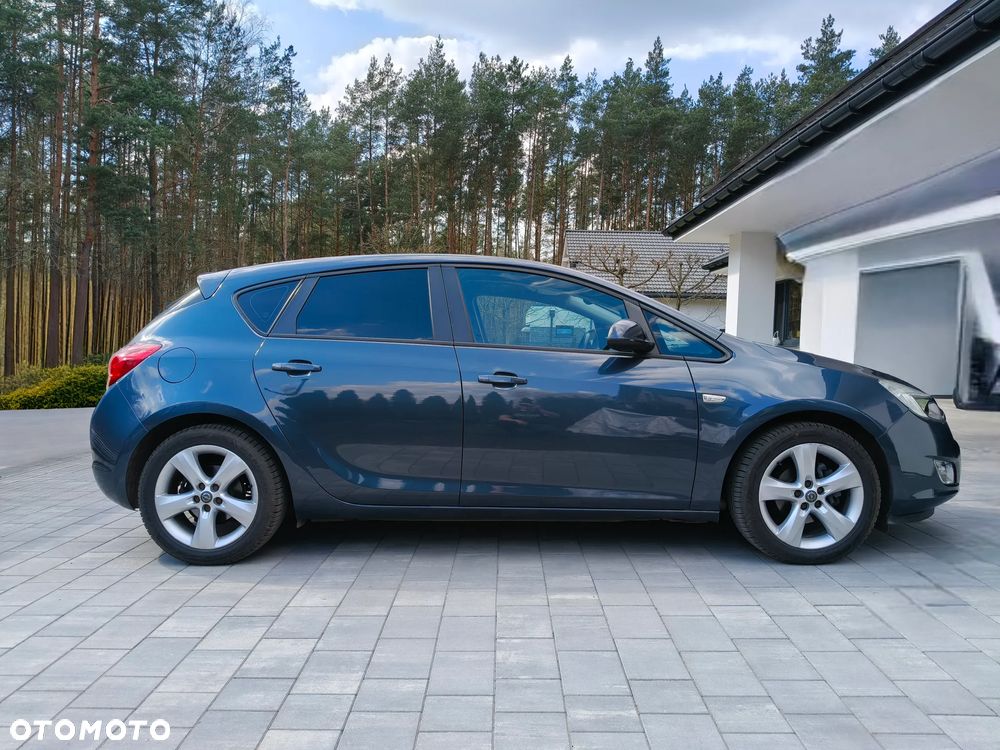 Opel Astra 1.6 Style - 1