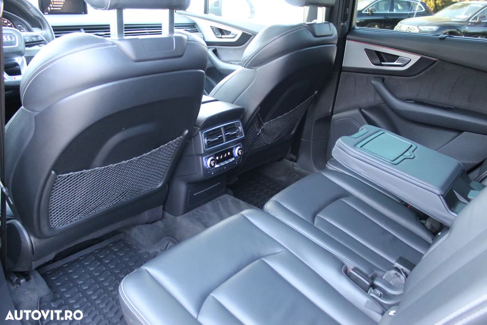Audi Q7 - 21