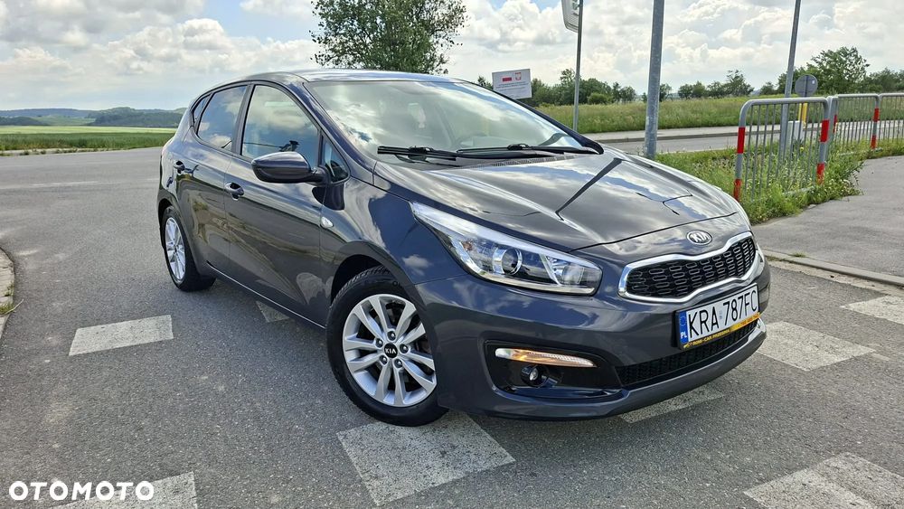 Kia Ceed 1.4 Business Line - 39