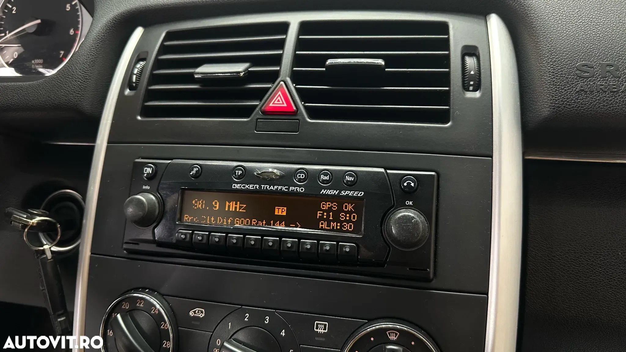 Mercedes-Benz B 200 Autotronic - 21