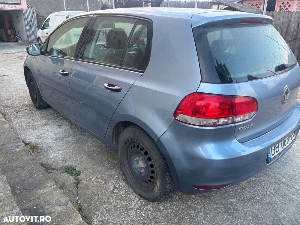 Volkswagen Golf - 17