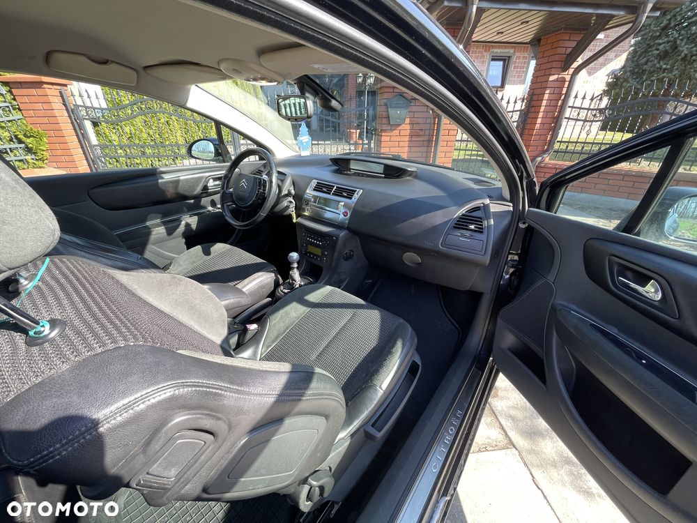 Citroën C4 2.0 HDi VTS - 17