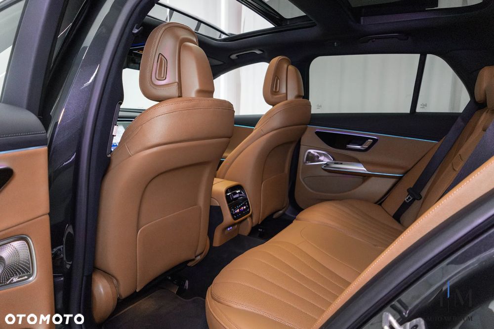 Mercedes-Benz Klasa E 300 de PHEV 4-Matic Avantgarde 9G-Tronic - 21