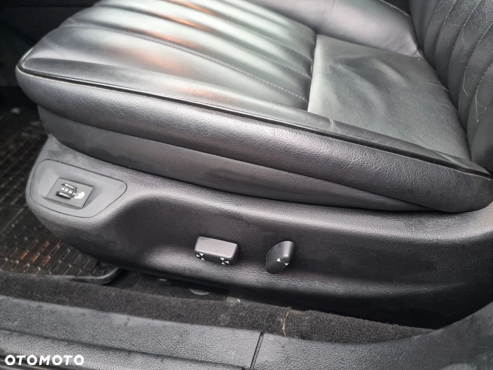 Peugeot 407 2.7 HDI Sport - 17