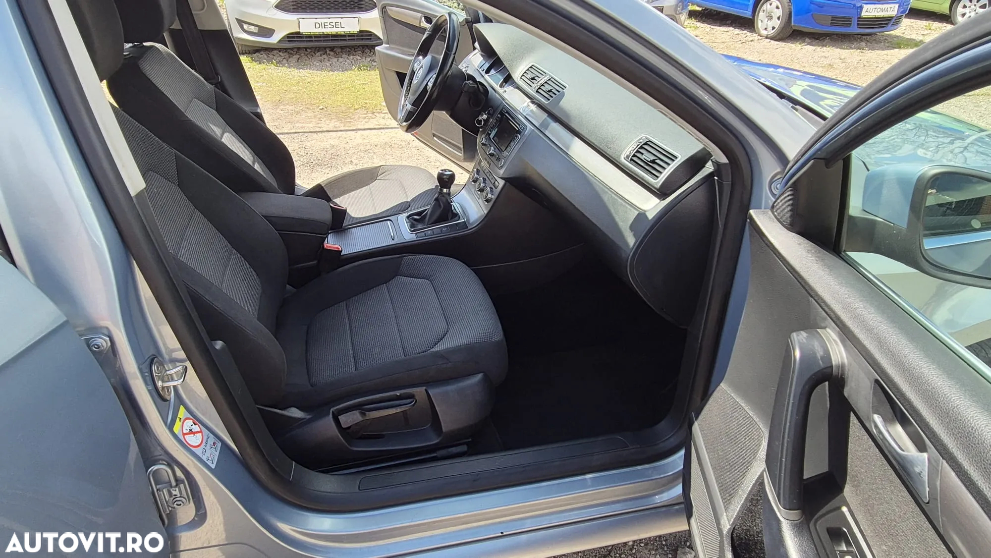 Volkswagen Passat Variant 2.0 TDI BlueMotion Technology Comfortline - 9