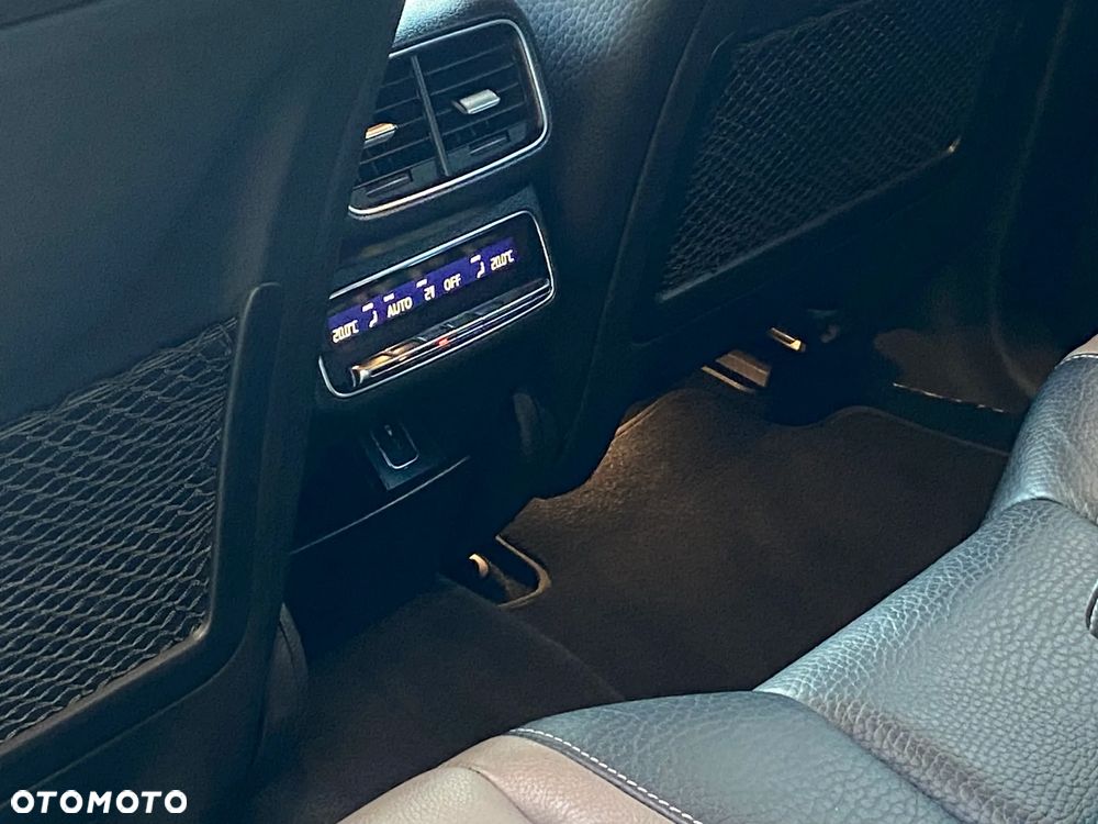 Mercedes-Benz GLE 400 d 4-Matic - 23