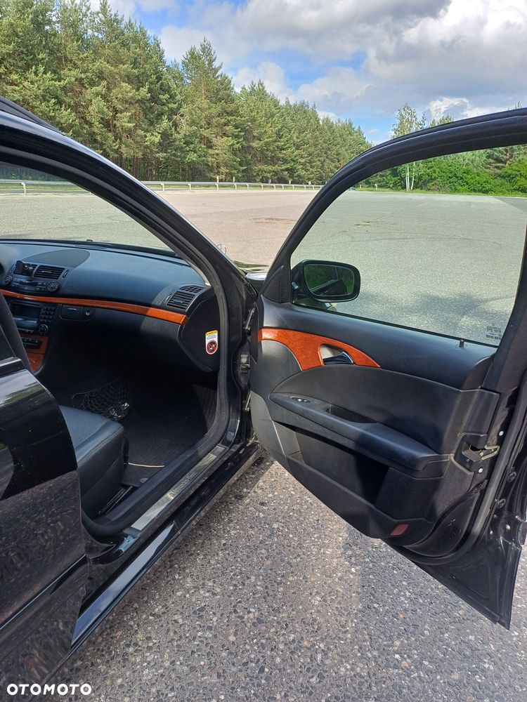 Mercedes-Benz Klasa E 280 CDI Classic - 12