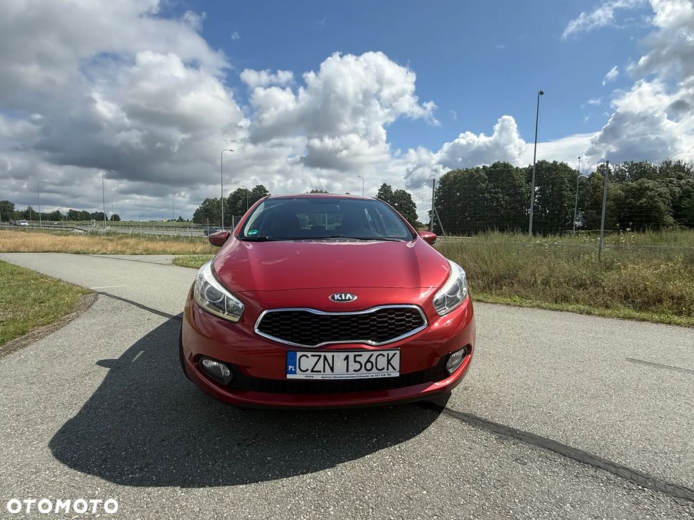 Kia Ceed 1.6 GDI L - 4