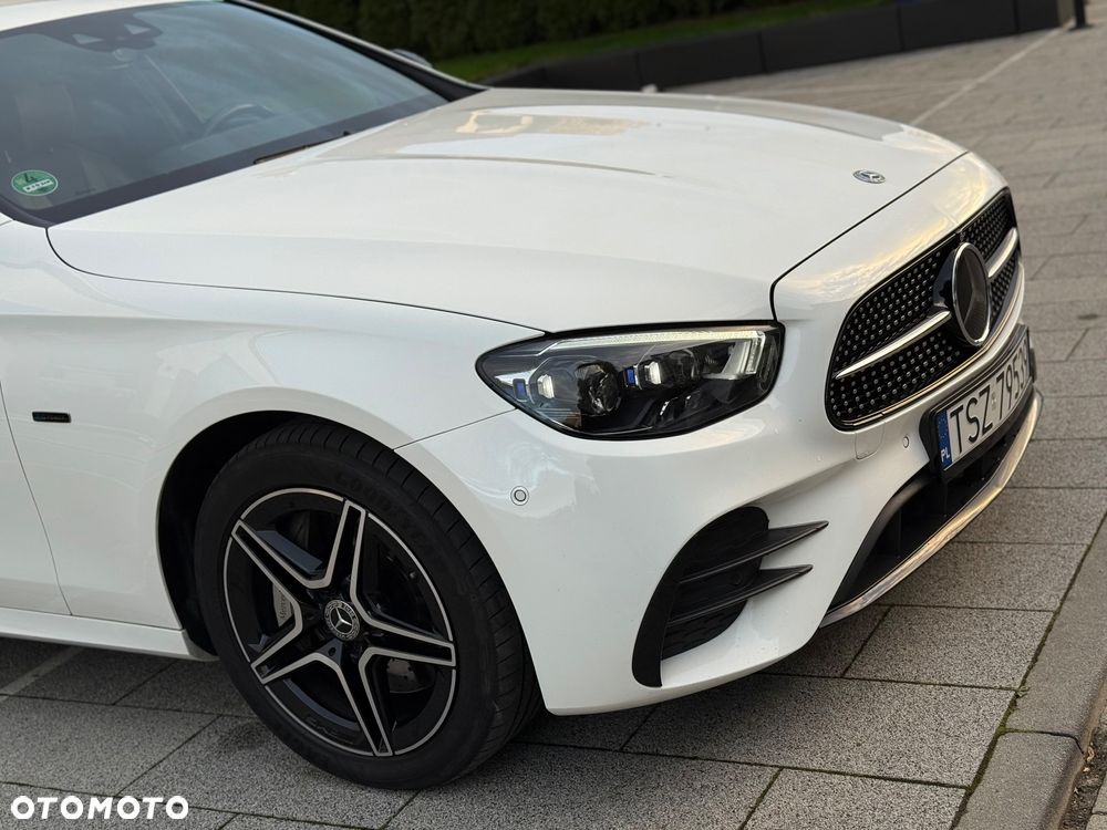 Mercedes-Benz Klasa E 300 de AMG - 6