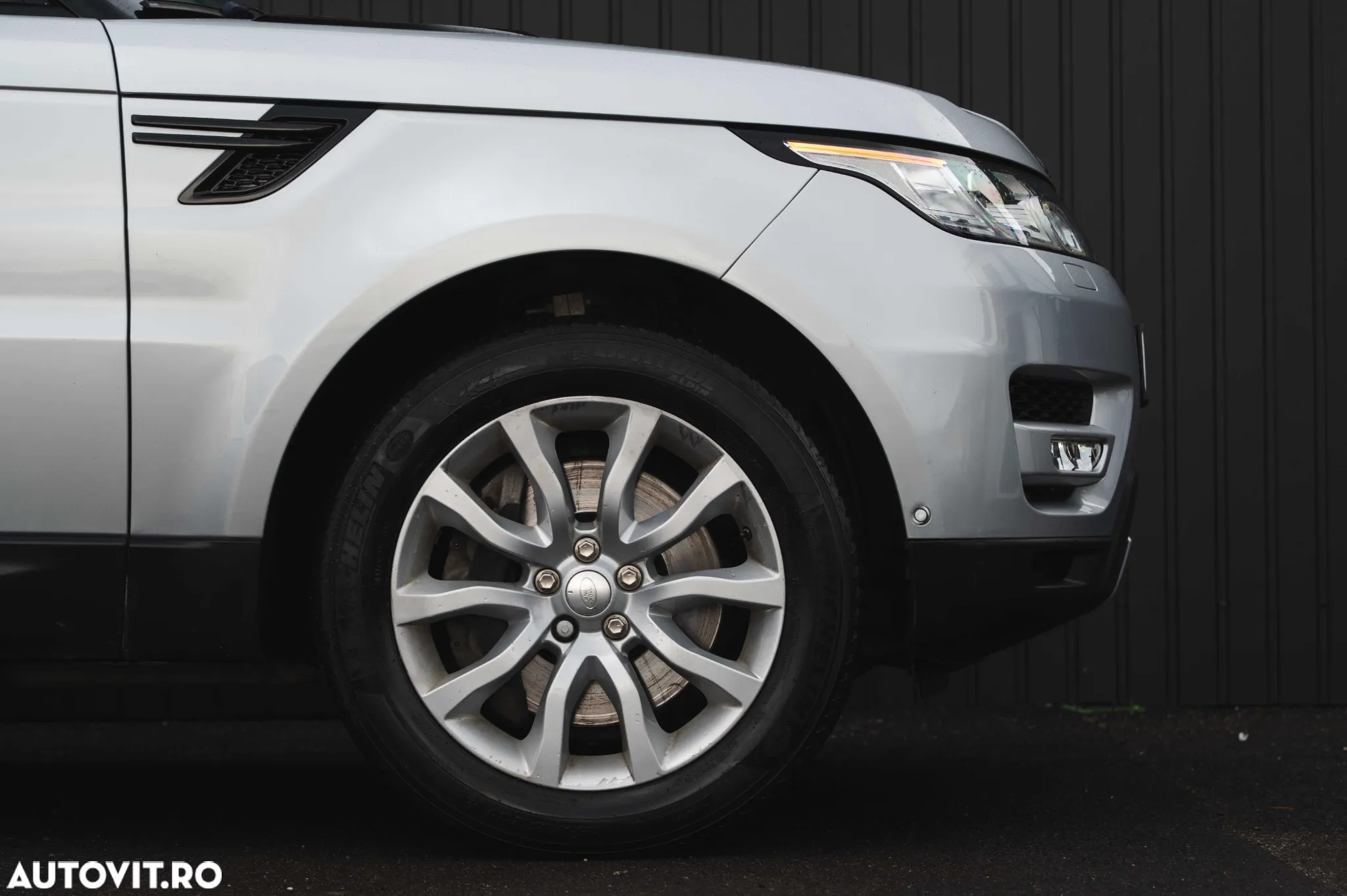 Land Rover Range Rover Sport 3.0 I SDV6 HSE Dynamic - 13