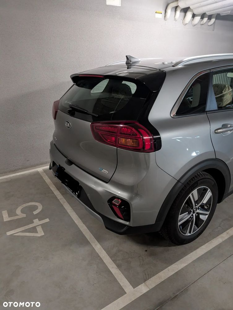 Kia Niro 1.6 GDI Hybrid M - 4