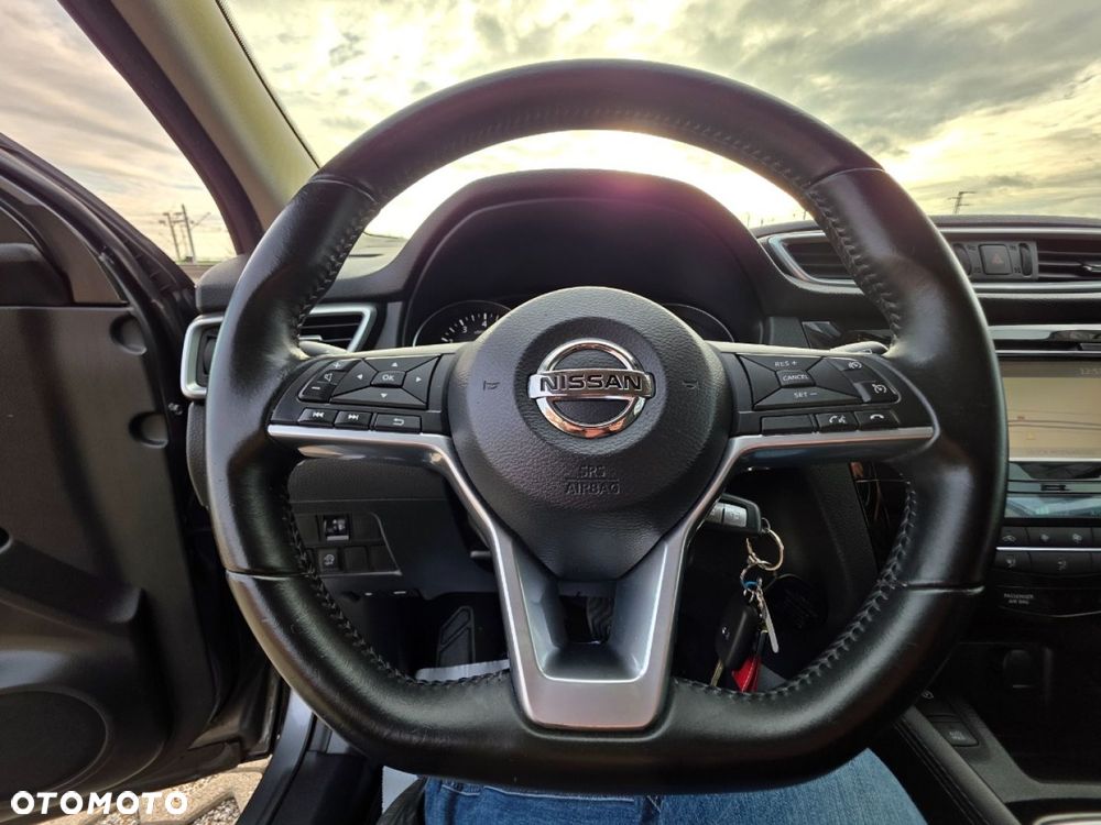 Nissan Qashqai - 14