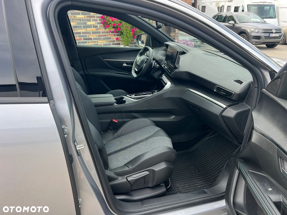 Peugeot 5008 - 16