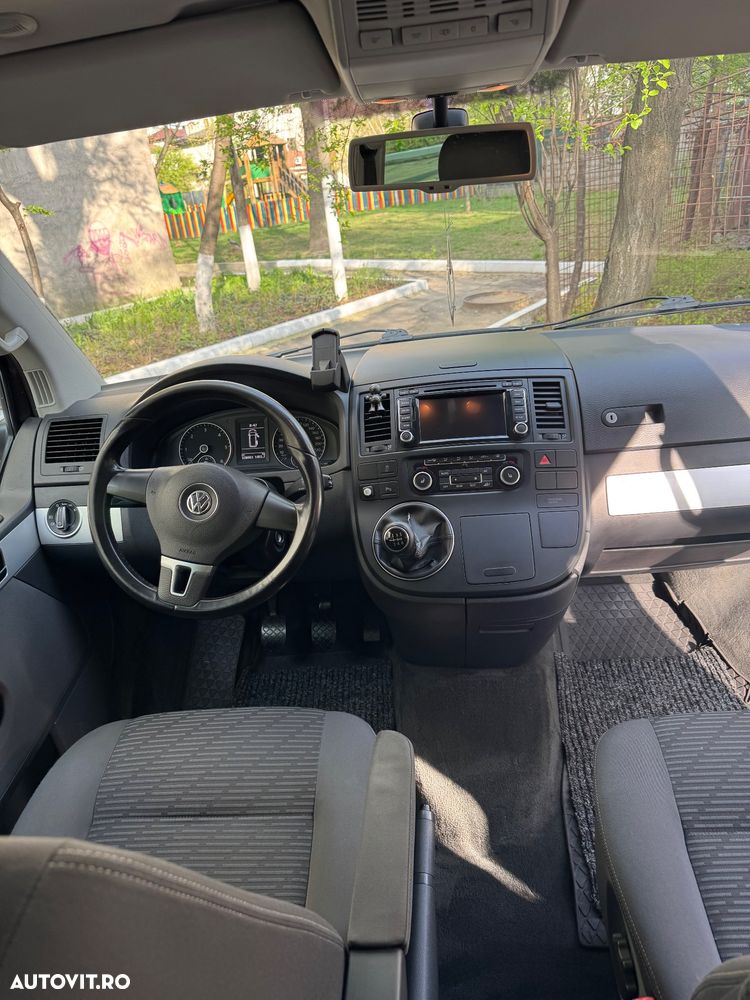 Volkswagen Multivan - 7