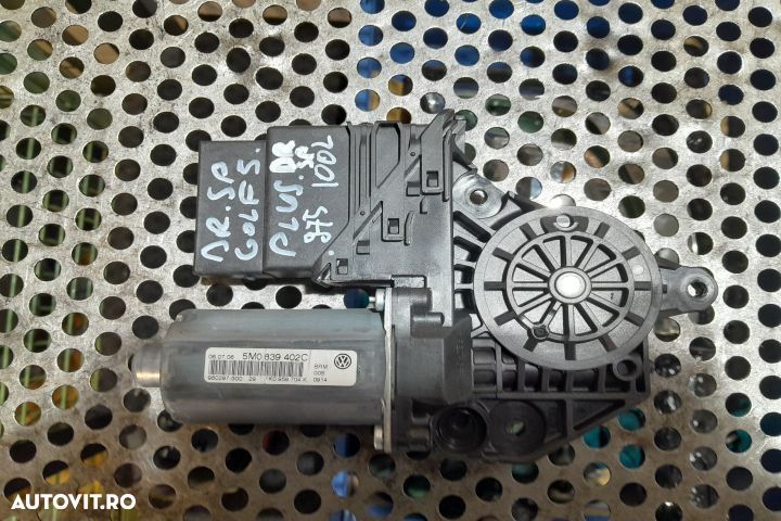 Motoras macara geam spate dreapta 5M0839402C / 0130821430 Volkswagen - 1