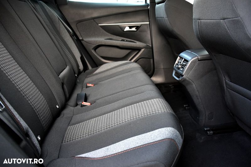 Peugeot 3008 BlueHDi 130 Stop & Start EAT8 Active Business-Paket - 17